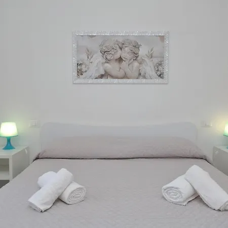 2-room Near With 2 Pools - Luna