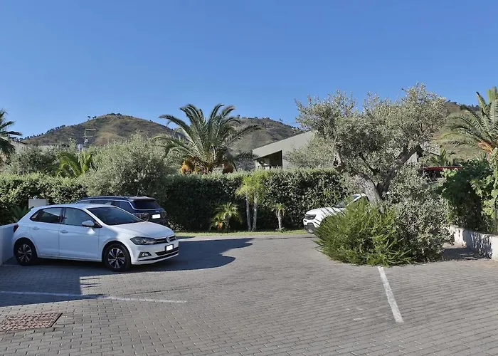 2-room Near With 2 Pools - Luna Daire