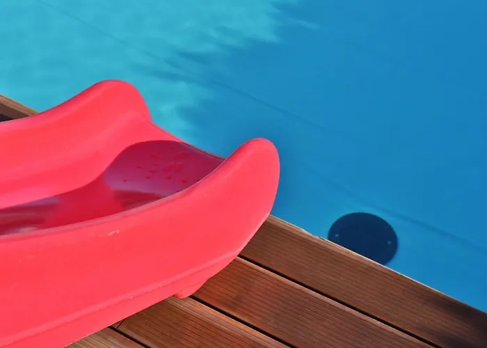 2-room Near With 2 Pools - Luna Apartment *