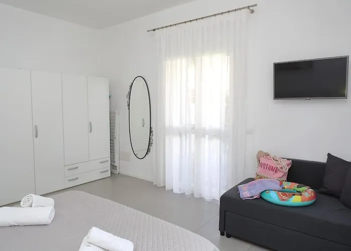 2-room Near With 2 Pools - Luna Daire *